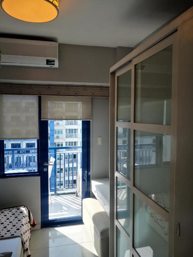 Bliss Staycation At Sea Residences By John Маніла Екстер'єр фото